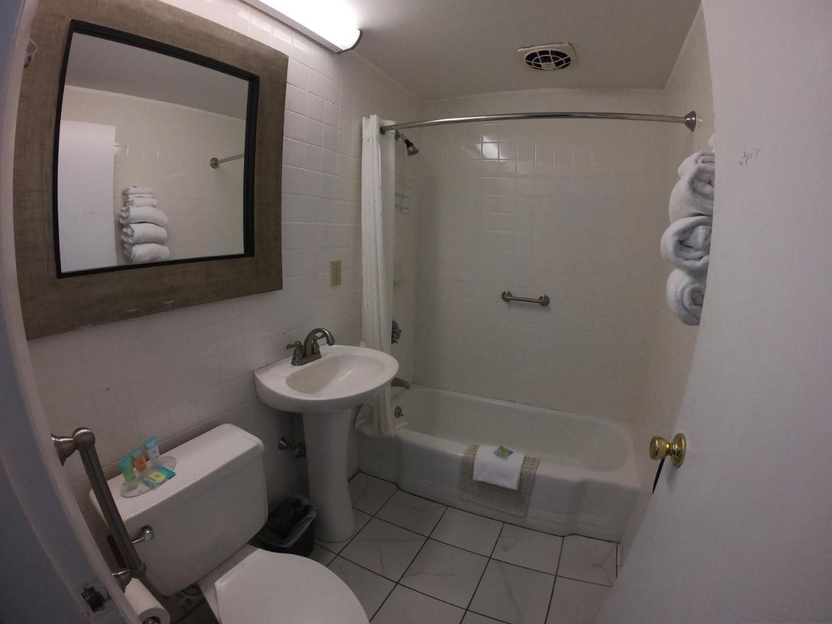 Copper Lantern Motor Lodge West Brookfield المظهر الخارجي الصورة